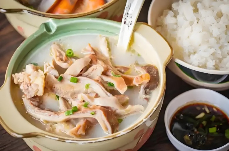 美颜素猪肚鸡汤饭加盟