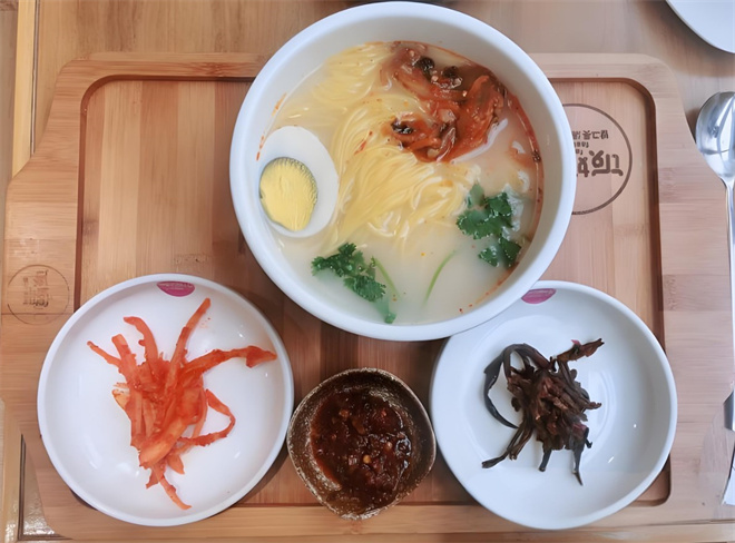 飯婉兒湯飯館 飯婉兒湯飯館