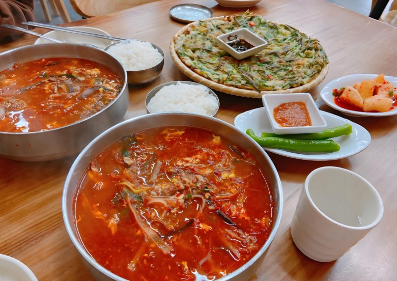 安東湯飯 安東湯飯