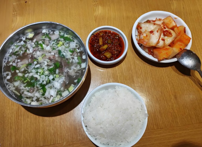 明唐一品燉湯飯店加盟 明唐一品燉湯飯店加盟