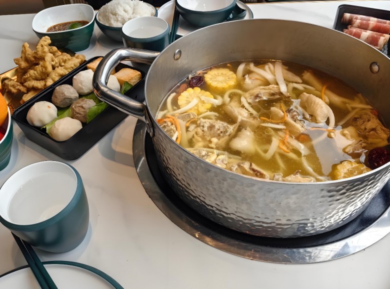 原汤日记椰子鸡汤饭