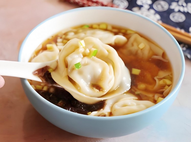 品香馆馄饨加盟