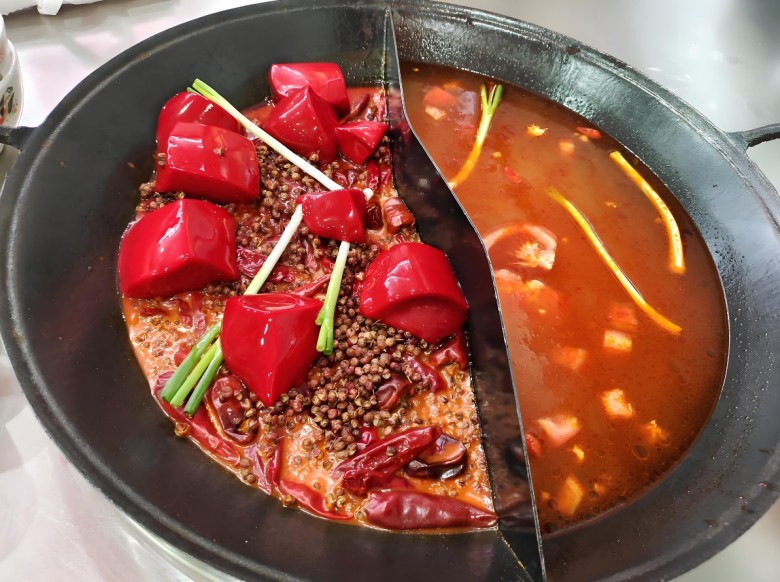 重庆两口子原味老火锅