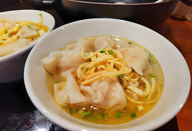 上海青猪肉馄饨加盟