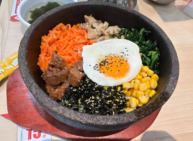 西柚见石锅拌饭