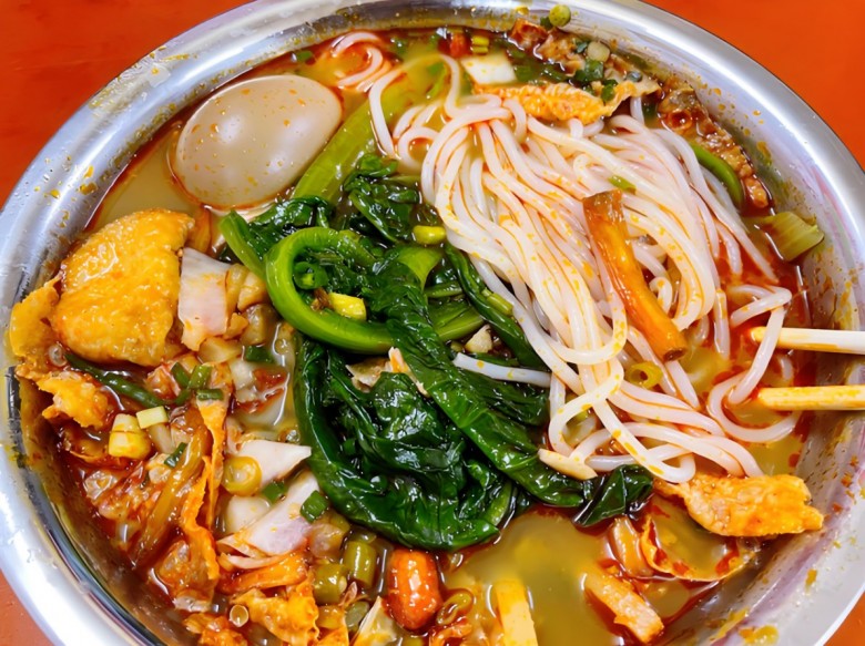 恭膳轩柳州螺蛳粉