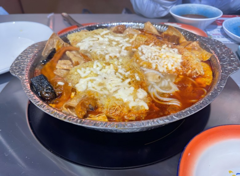 臭憨憨螺蛳粉火锅