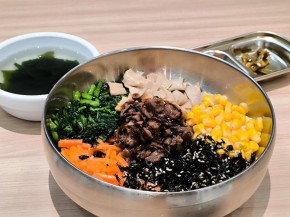 阿拉里石锅拌饭