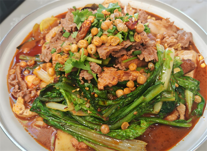 卧喜铺子牛肉冒菜