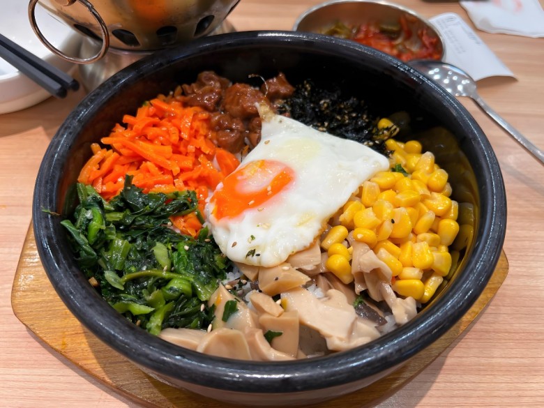 星韩味石锅拌饭加盟