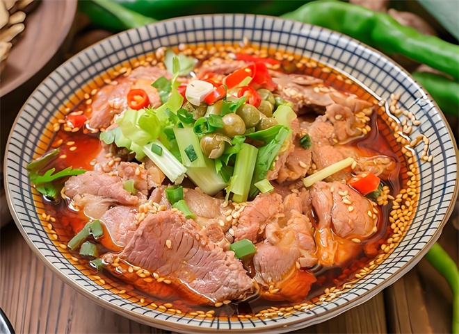 卧喜铺子牛肉冒菜