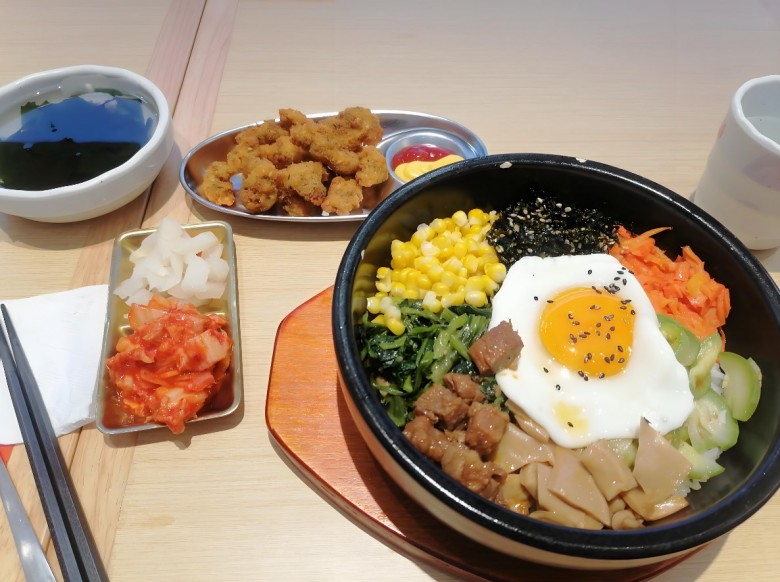 盈香居烤肉拌饭