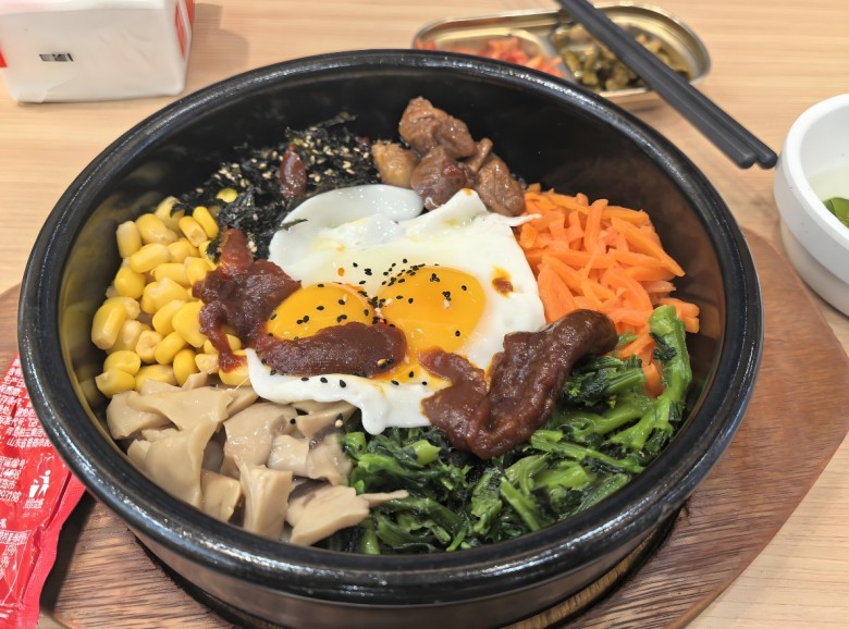 莘罗煮艺石锅拌饭加盟