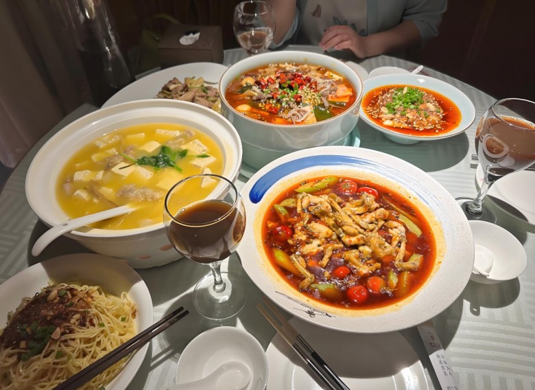 云不知小院川菜加盟