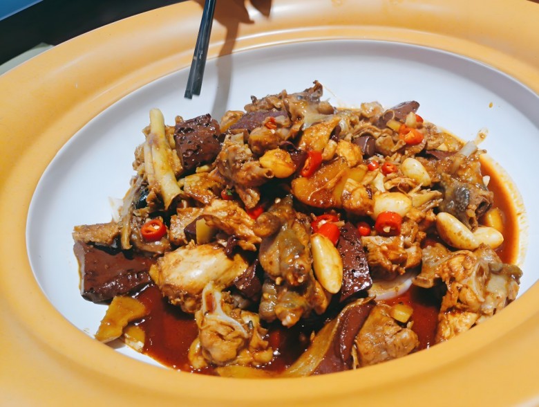 鲜铺湘菜馆