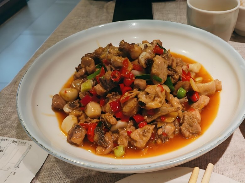 一锅一灶湘菜加盟