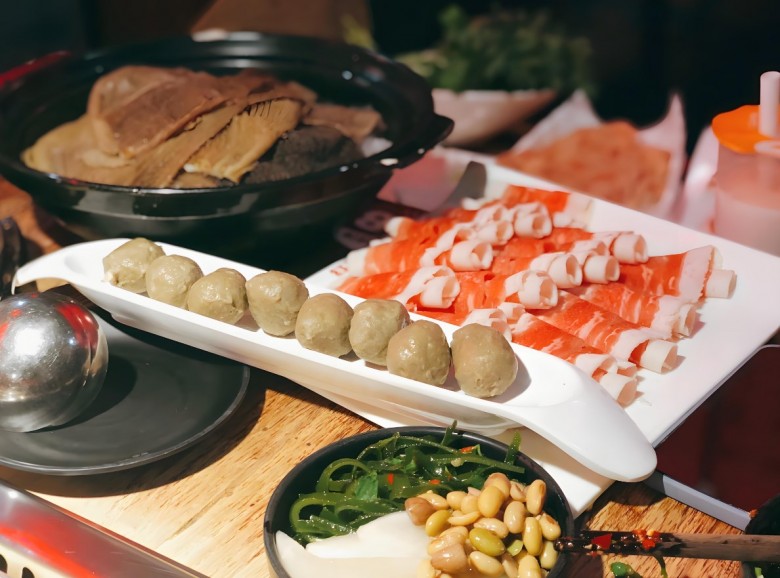 犇鼎牛潮汕牛肉火锅