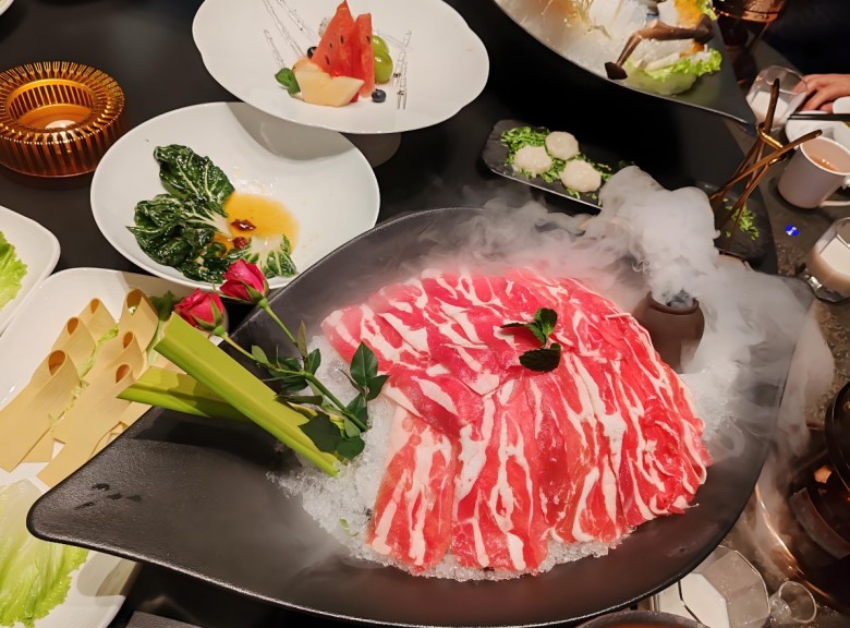 红火潮汕牛肉火锅加盟