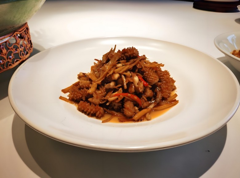 食鉴家湘菜加盟