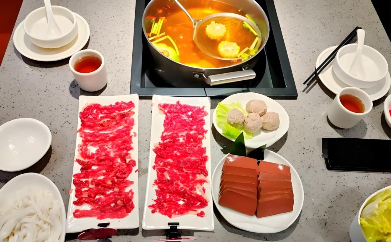 牛麒荟潮汕牛肉火锅