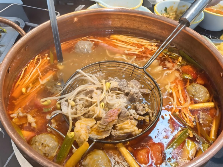 刘一勺贵州酸汤牛肉火锅加盟