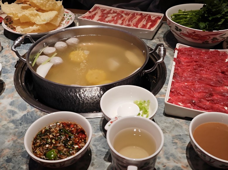 牛百味潮汕牛肉火锅加盟