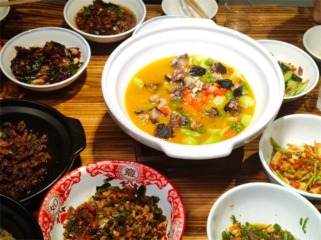 石三妹小锅现炒加盟