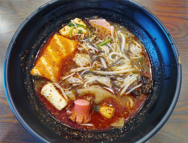 李大墩大碗麻辣烫加盟