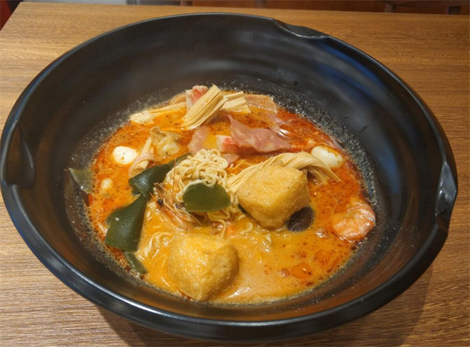 桦楠川香大碗麻辣烫加盟