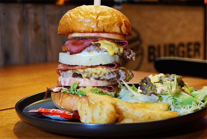 初之雨手工漢堡 初之雨手工漢堡