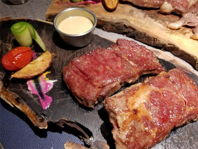 牛排叔叔自助餐厅加盟