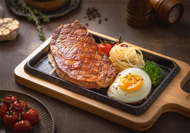 王朝牛排自助餐厅加盟