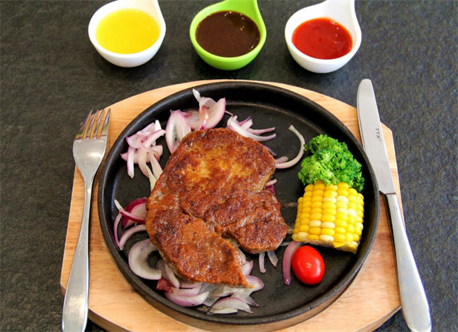 王朝牛排自助餐厅