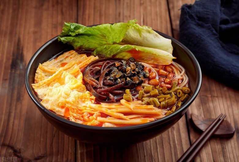 螺逍遥螺蛳粉加盟