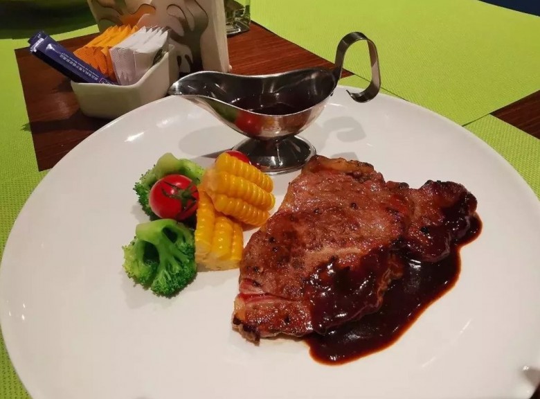 弘善素食自助餐