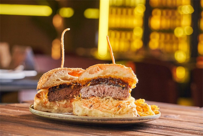 鹿叮堡和牛汉堡加盟