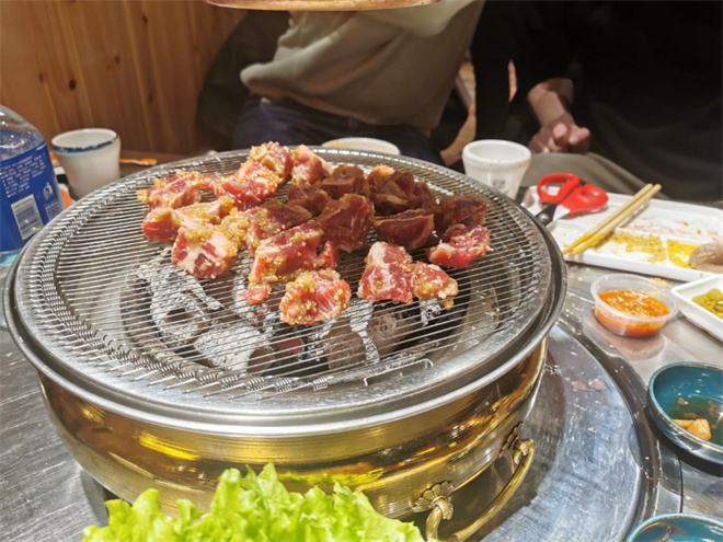 金石牛自助烤肉