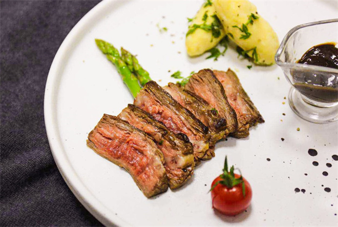 金家石上烤肉加盟