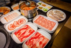 花小福牛排烤肉無限續(xù)