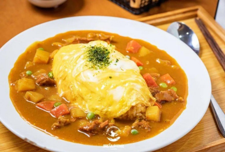 桃太丸蛋包飯 桃太丸蛋包飯