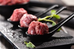 聚牛荟鲜牛肉火锅