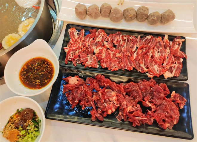 一牛九品潮汕牛肉火锅