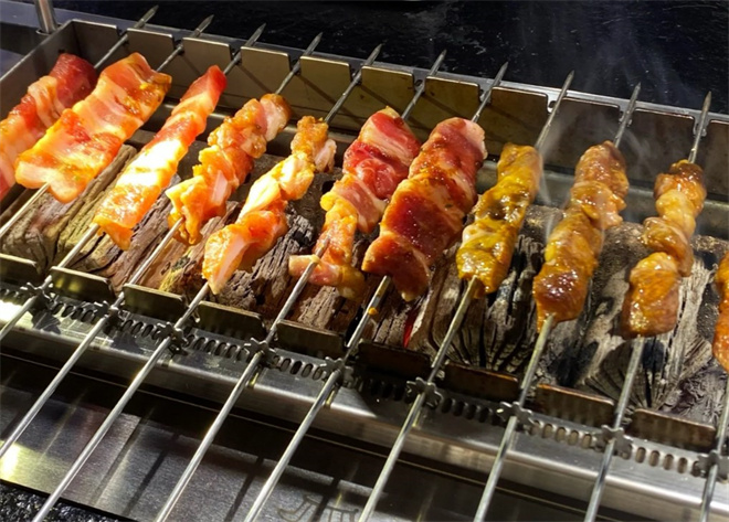 薛大年炭火烧烤加盟