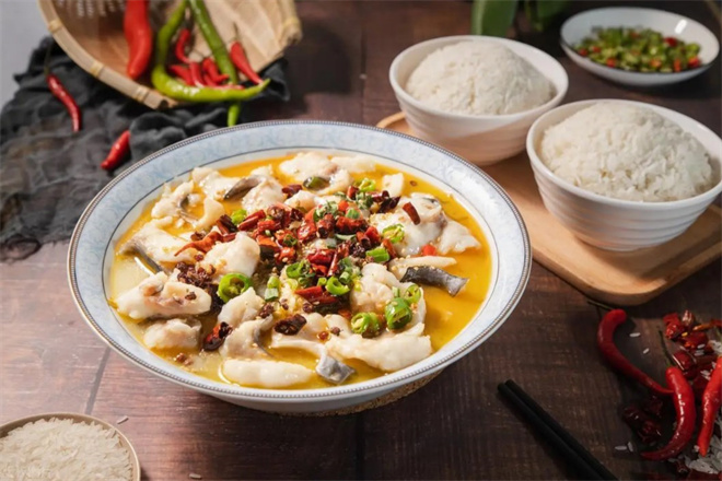 魚溜溜無骨酸菜魚 魚溜溜無骨酸菜魚