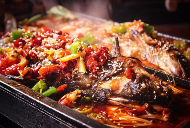 蔣小億香辣烤魚加盟