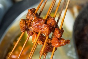 牛天寶自助牛肉串串香