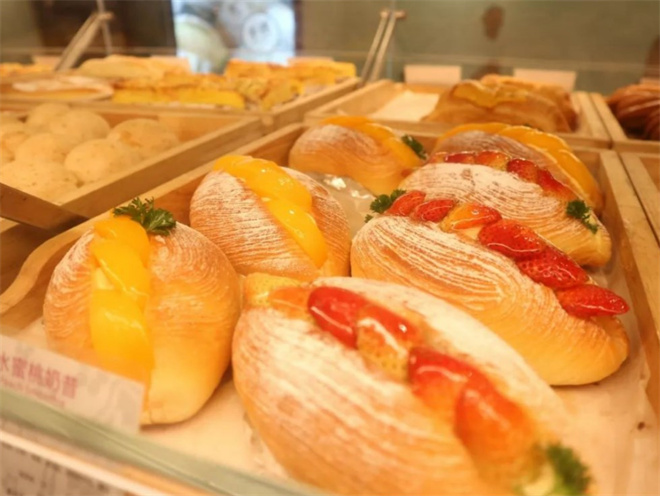 绿叶居面包蛋糕