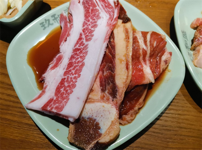 玖和盛自助餐加盟