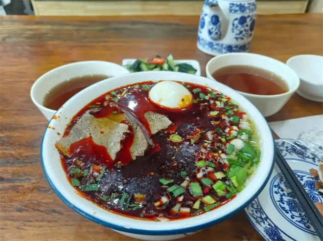 陇八味兰州牛肉面加盟