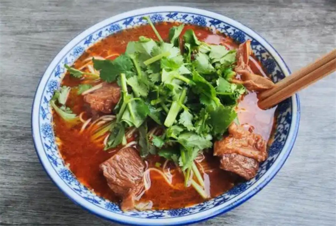 冯妈妈纯汤牛肉面加盟